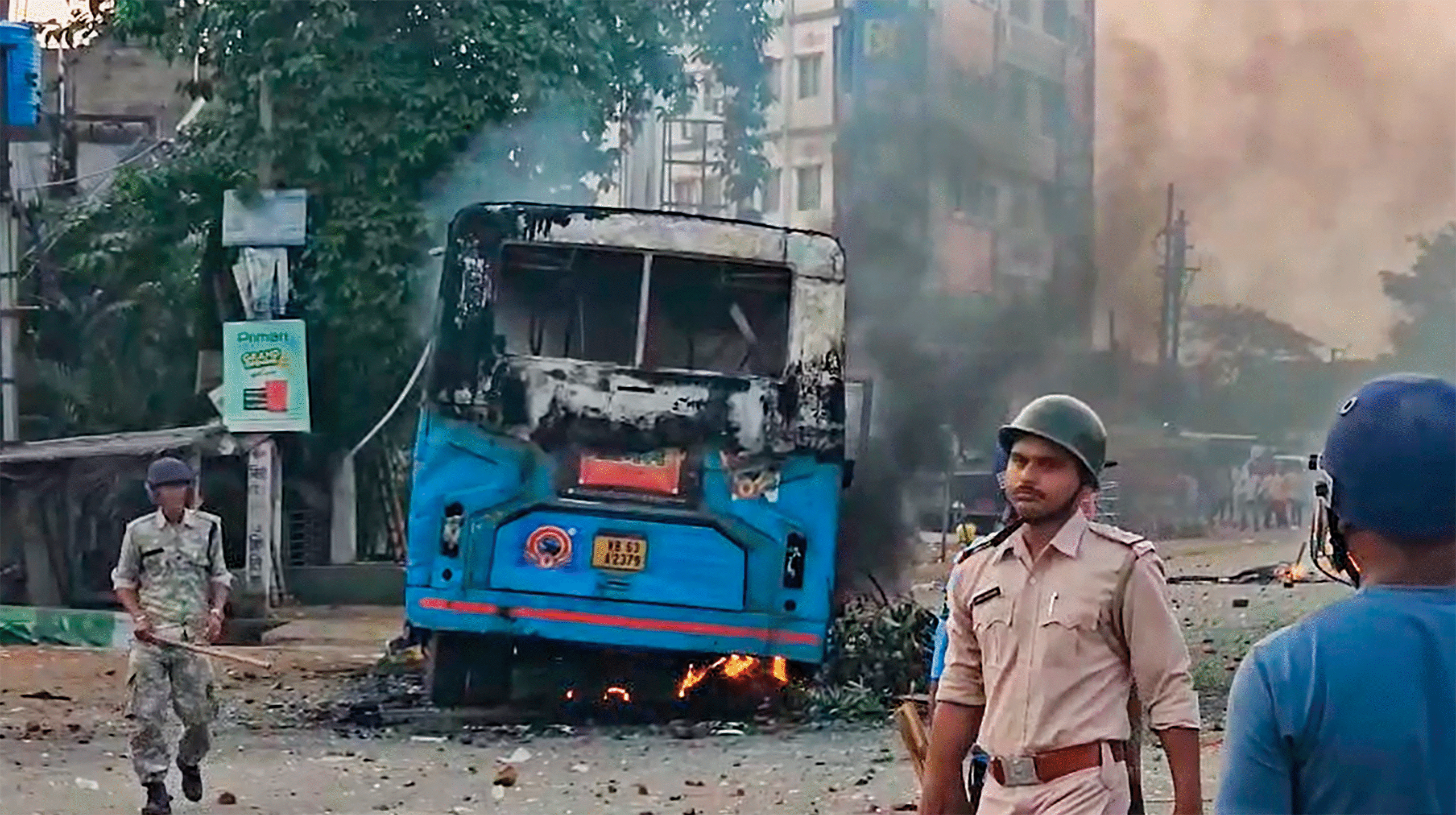 West Bengal Reports Massive Mob Violence Over Waqf Law Amendments